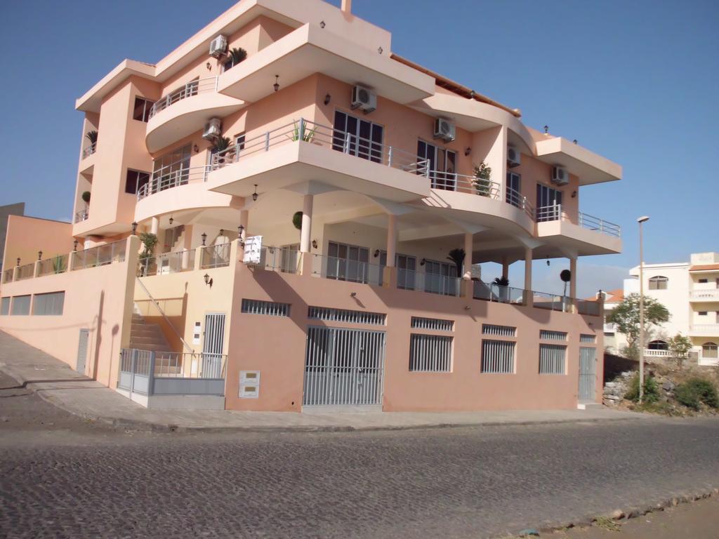 Restaurante Residencial Nova Cidade Porto Novo 외부 사진